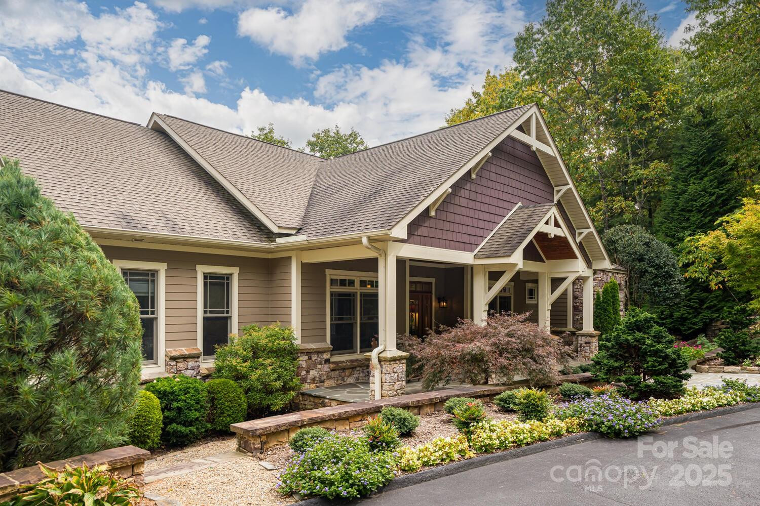 104 Mossridge Court - Photo 2