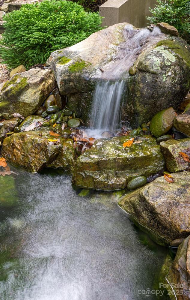 104 Mossridge Court - Photo 46