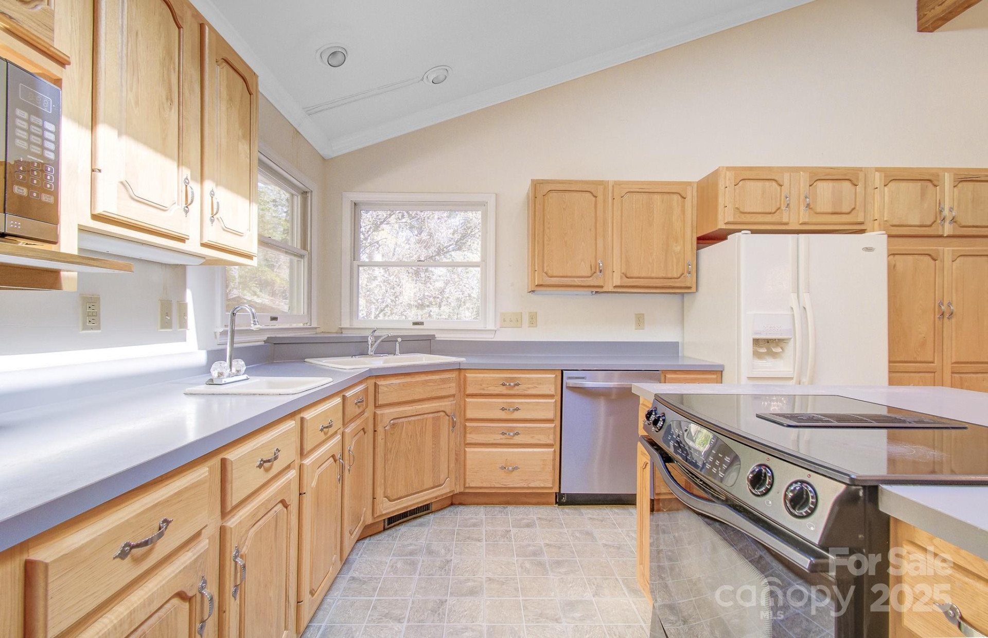 200 Riley Lane - Photo 2