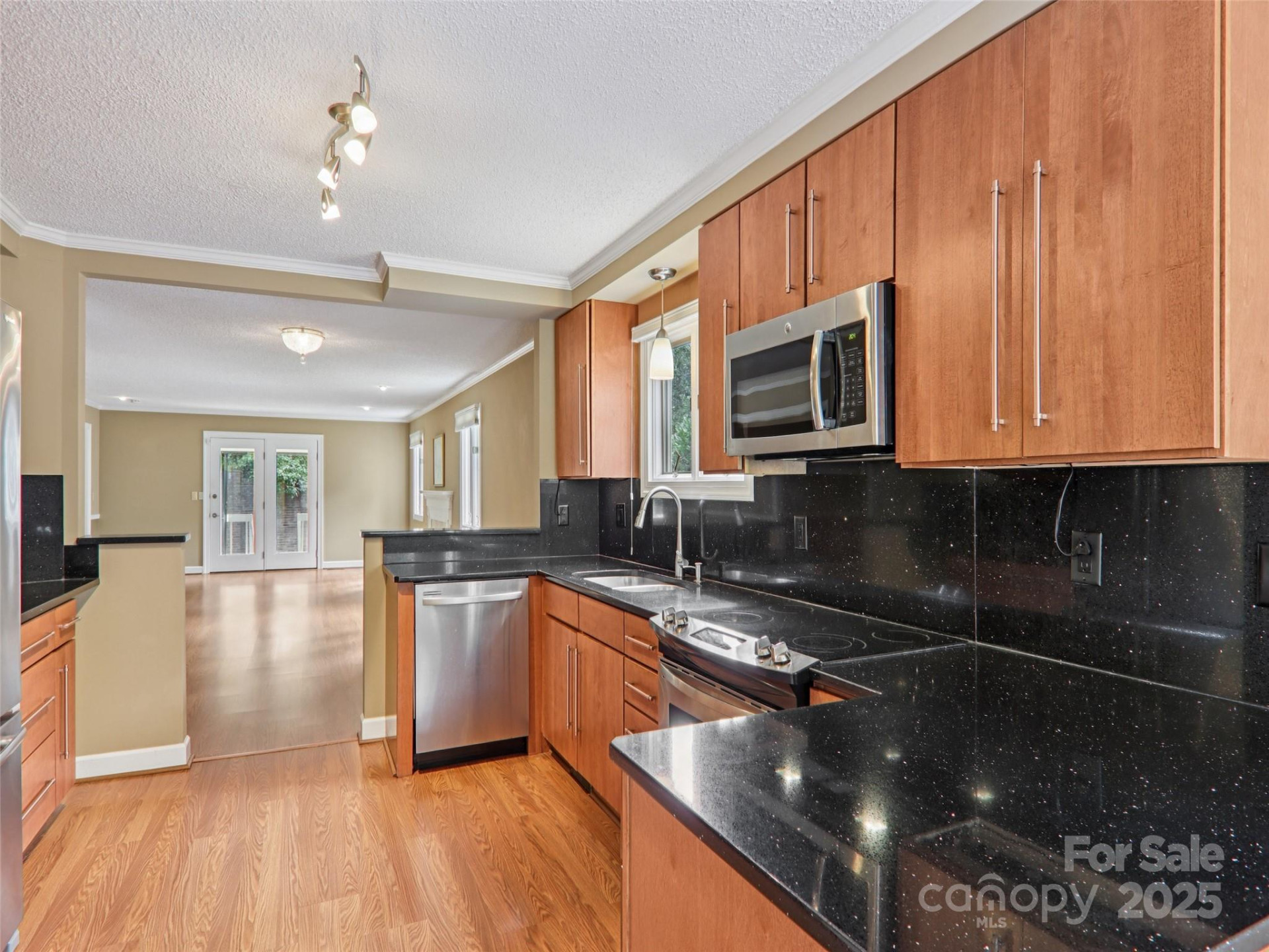 102 Glenbrook Drive - Photo 16