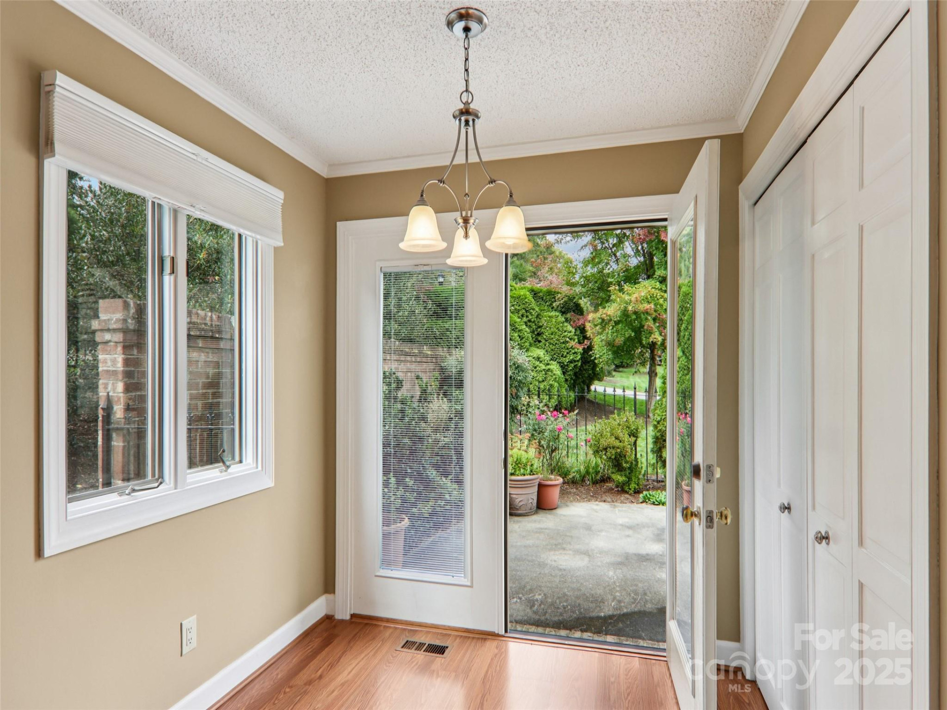 102 Glenbrook Drive - Photo 21