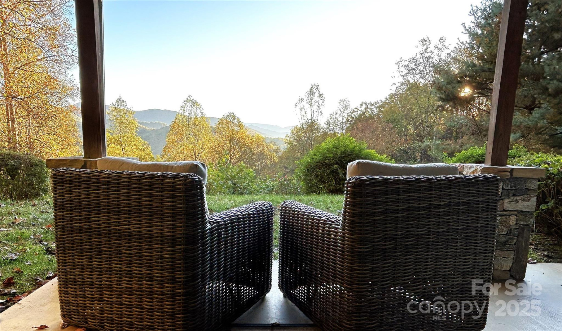 336 Berry Lane - Photo 3