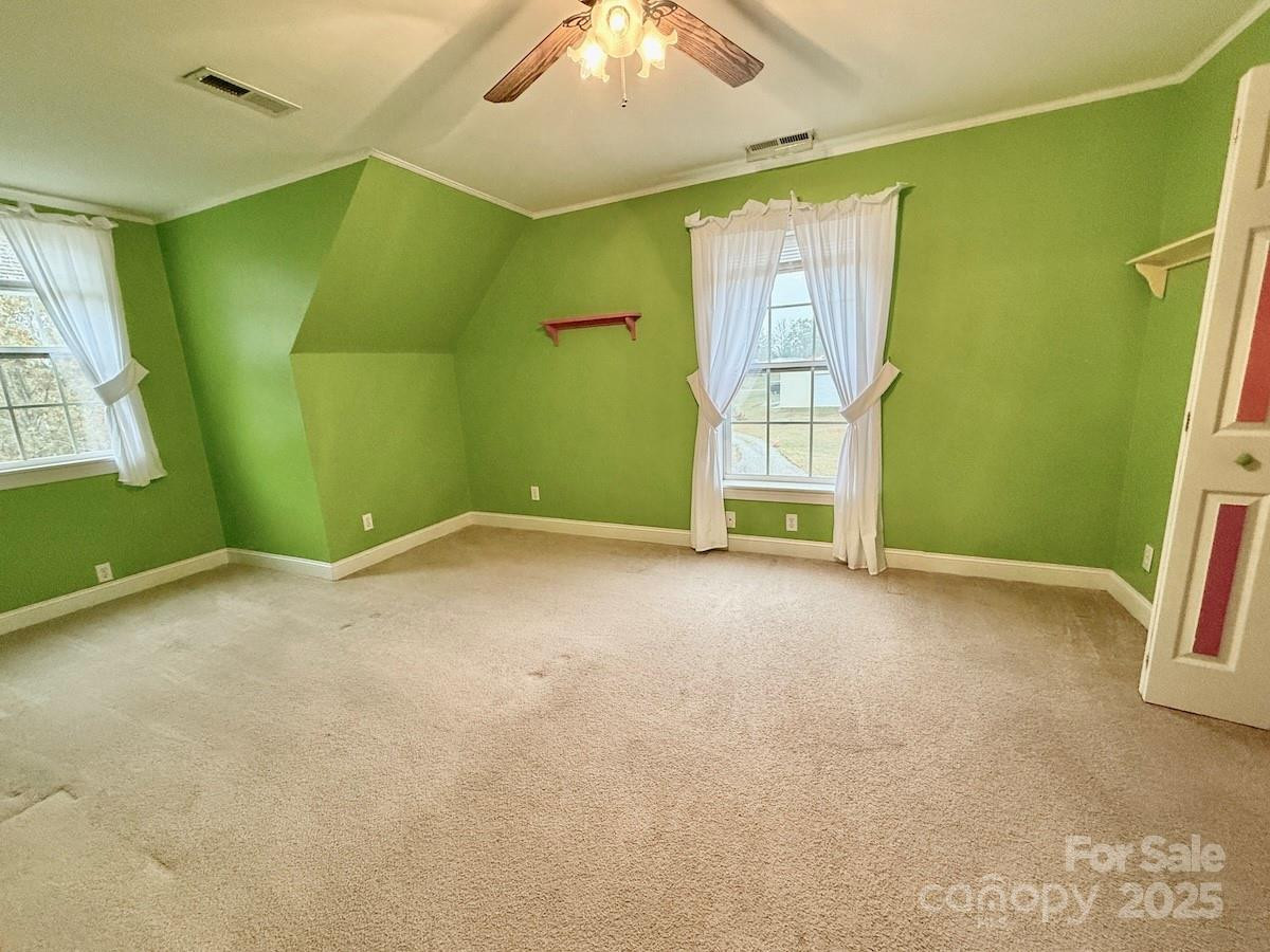 1054 Sandy Springs Road - Photo 19