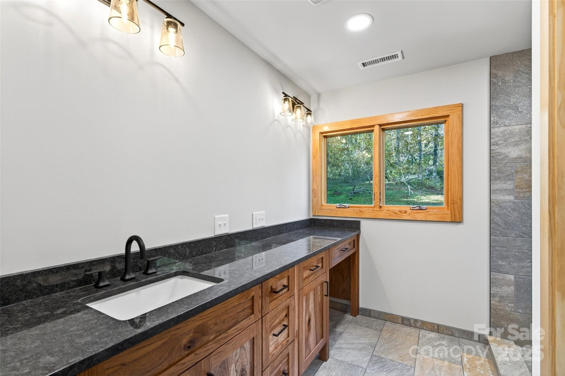 575 Croft Way - Photo 14