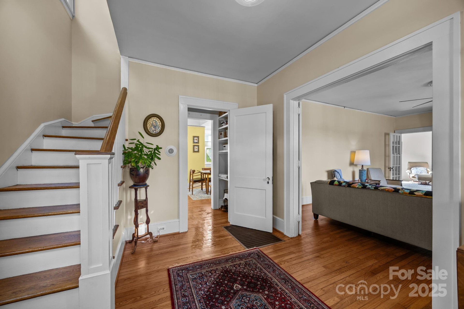 891 Hendersonville Road - Photo 13