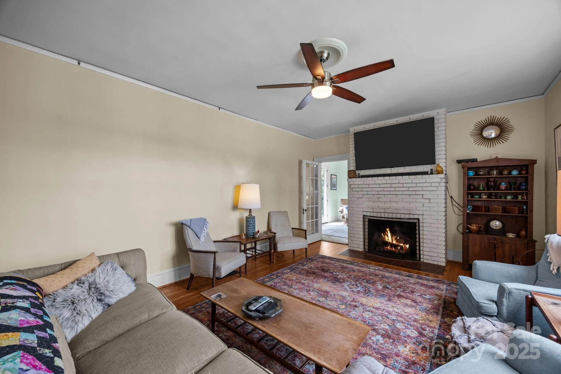891 Hendersonville Road - Photo 16