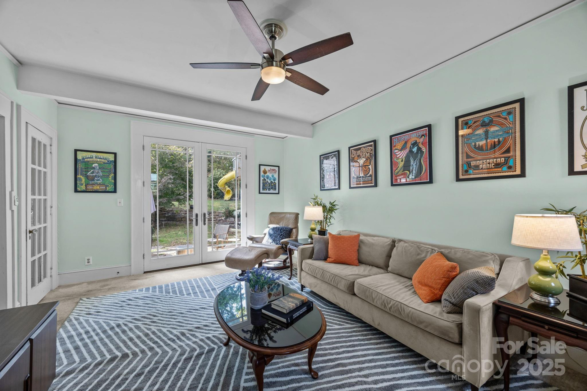 891 Hendersonville Road - Photo 20