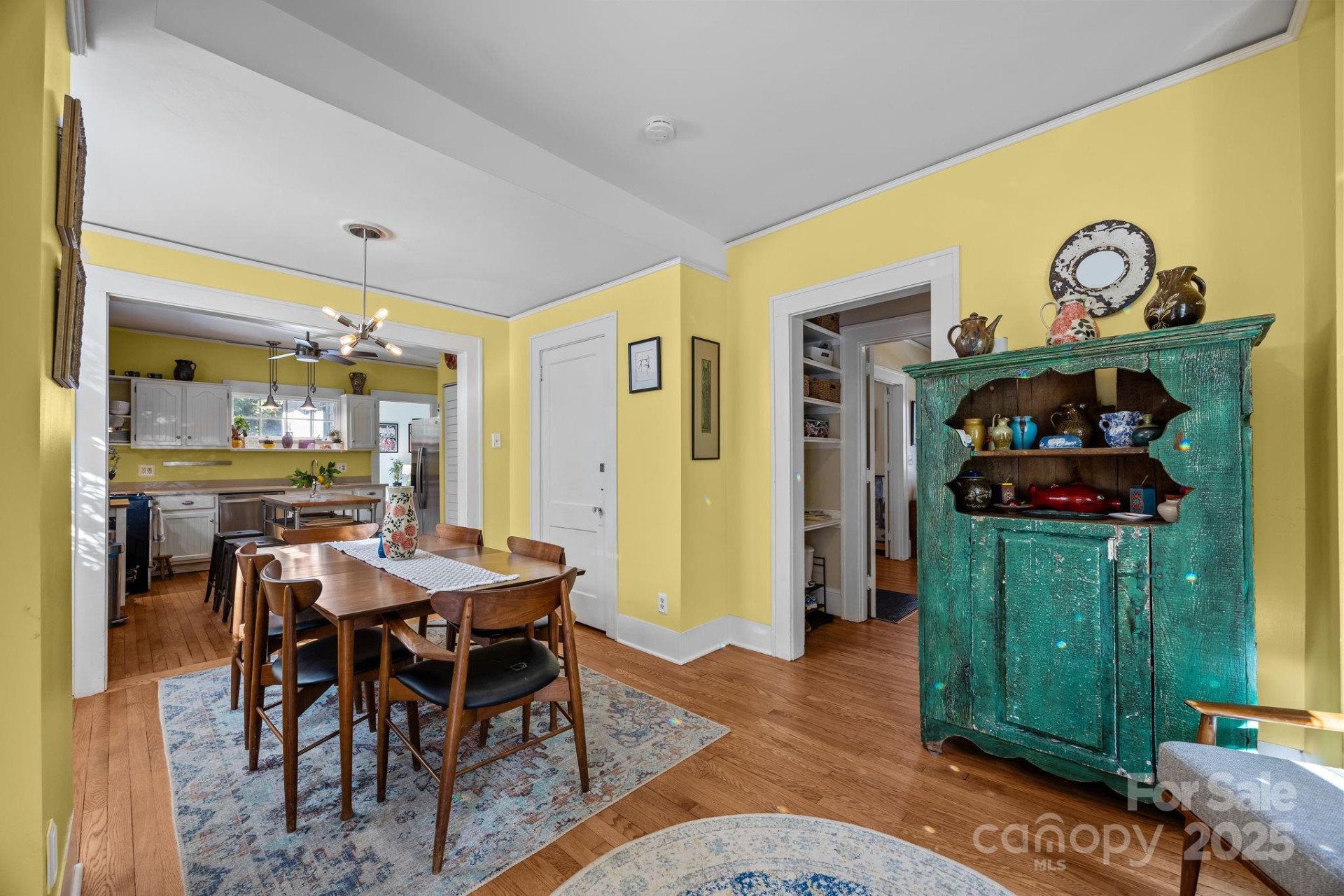 891 Hendersonville Road - Photo 22