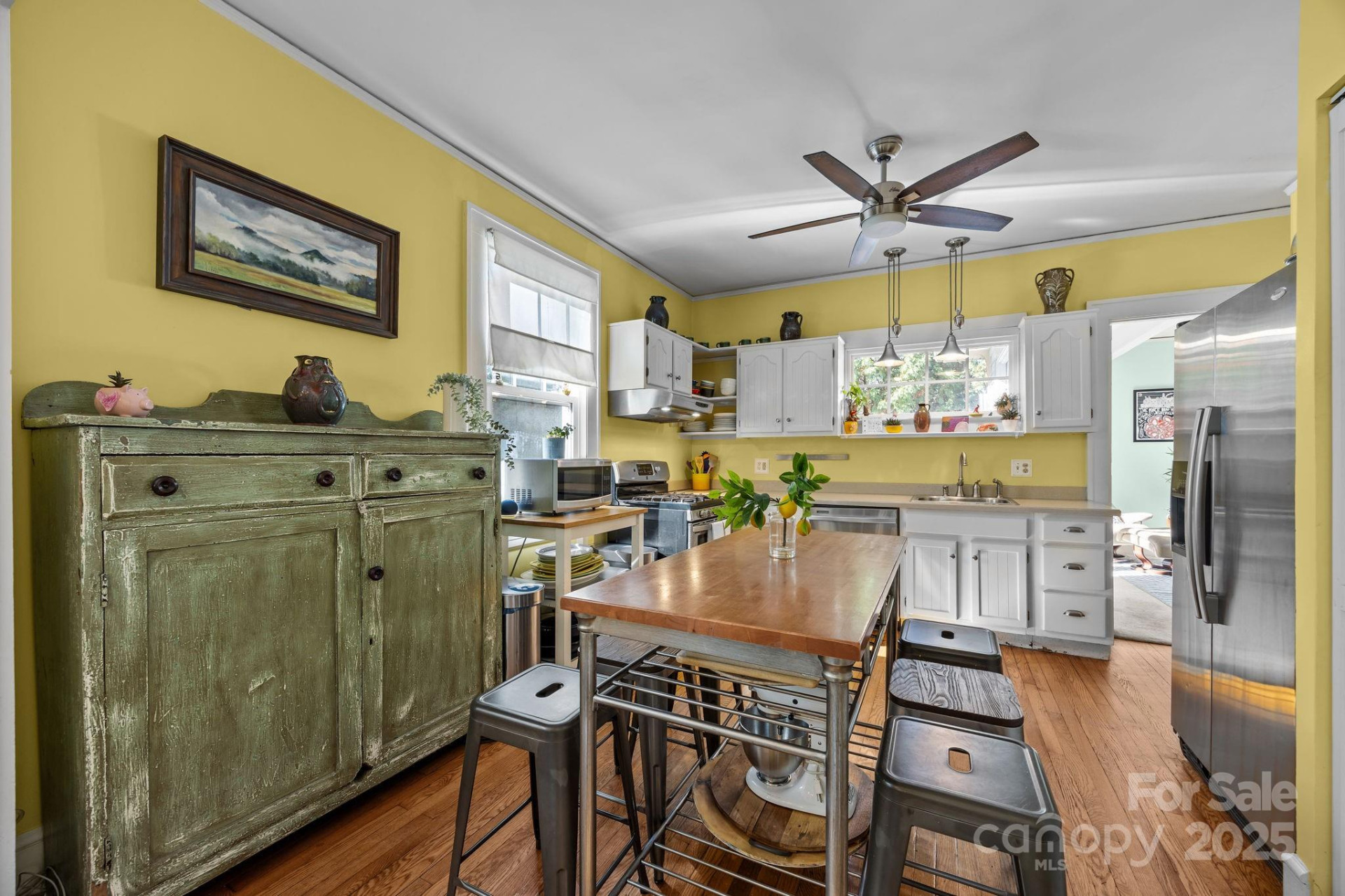 891 Hendersonville Road - Photo 25