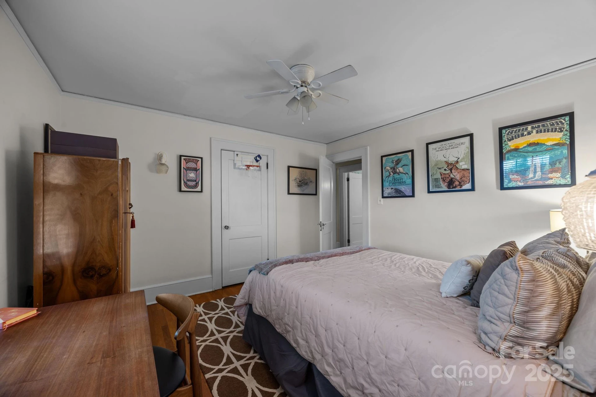 891 Hendersonville Road - Photo 31