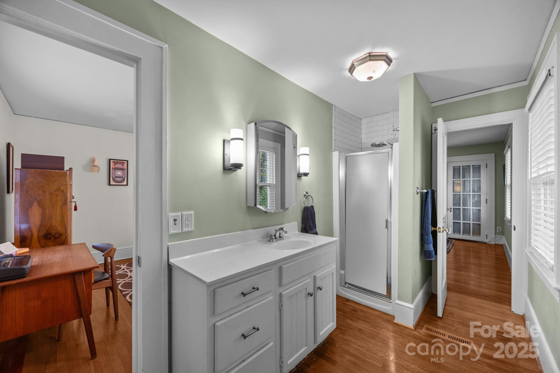 891 Hendersonville Road - Photo 32