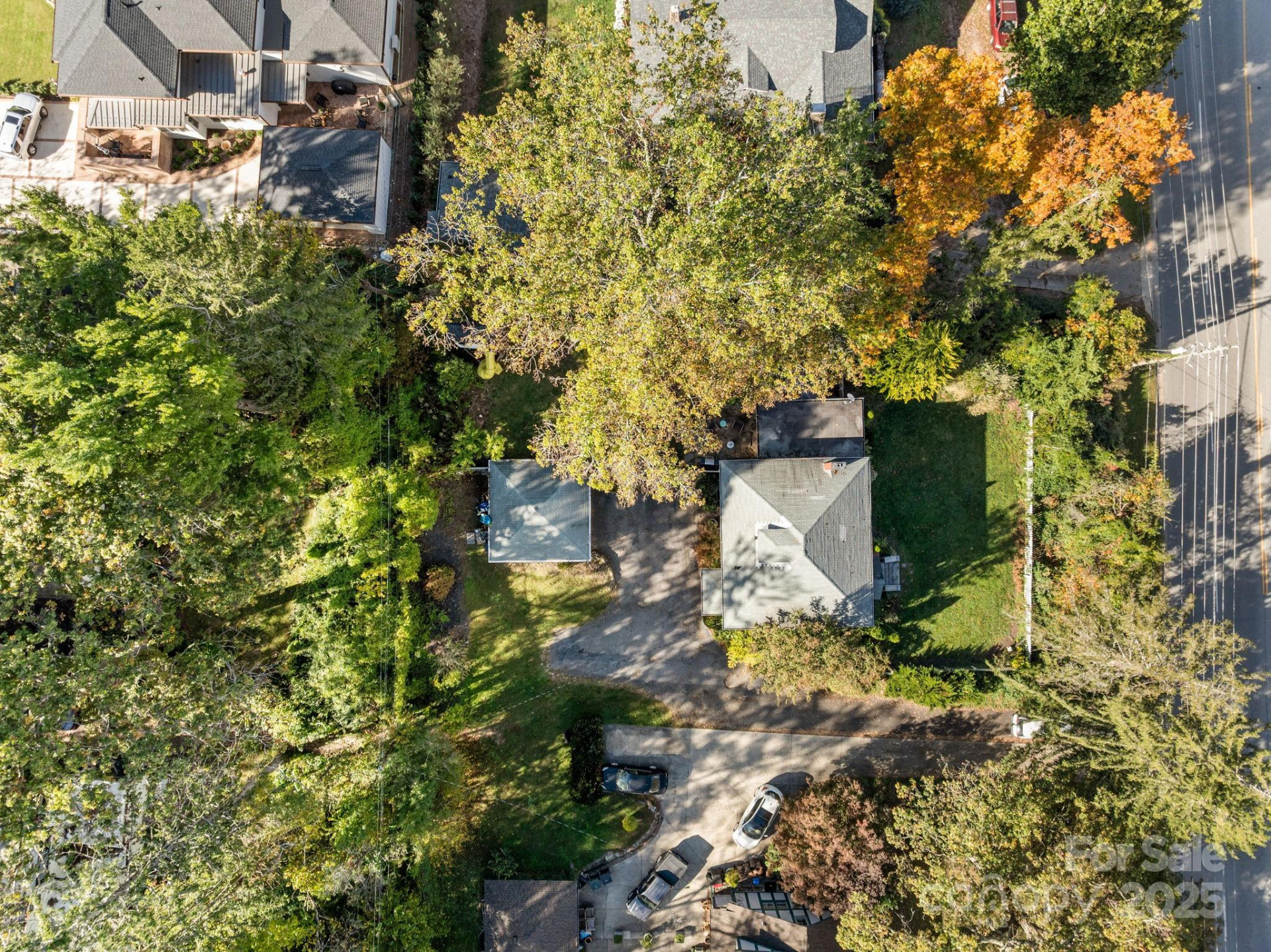 891 Hendersonville Road - Photo 39