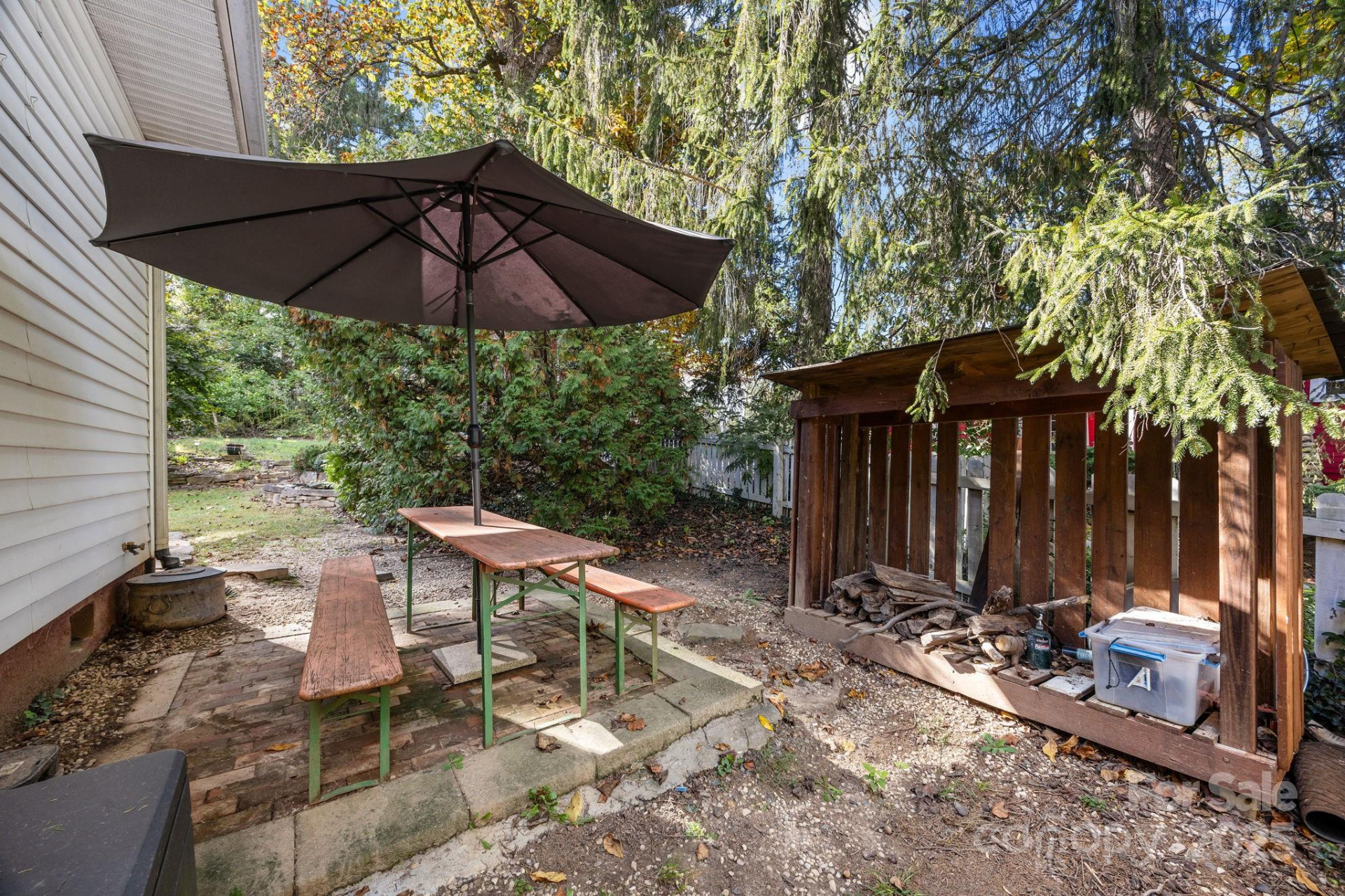 891 Hendersonville Road - Photo 10