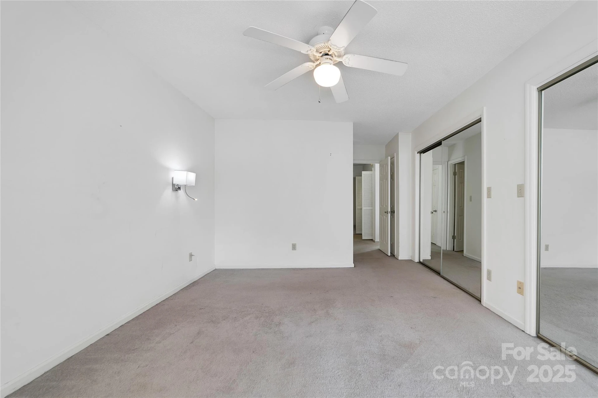 110 Lakeview Court - Photo 16
