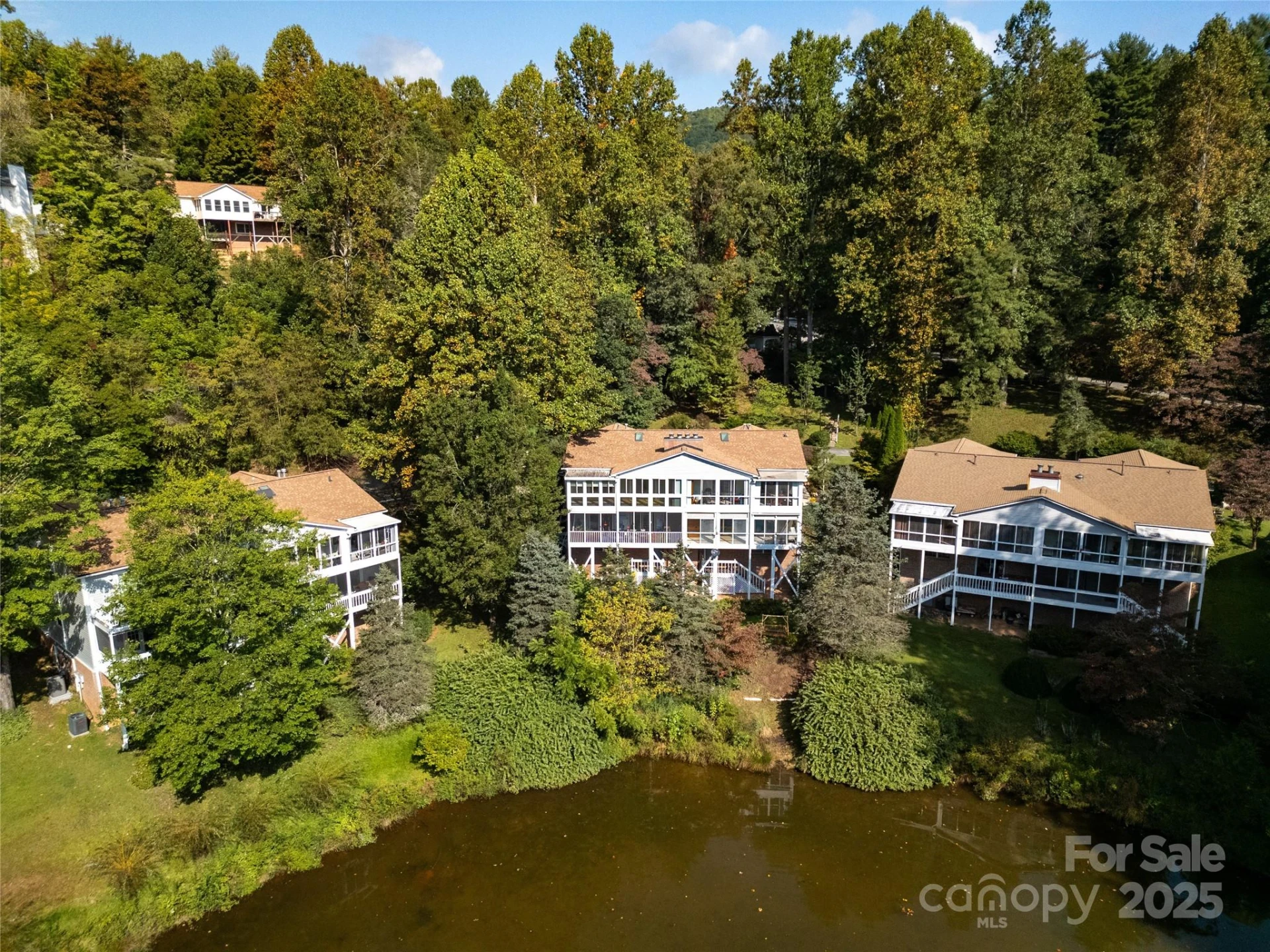 110 Lakeview Court - Photo 24