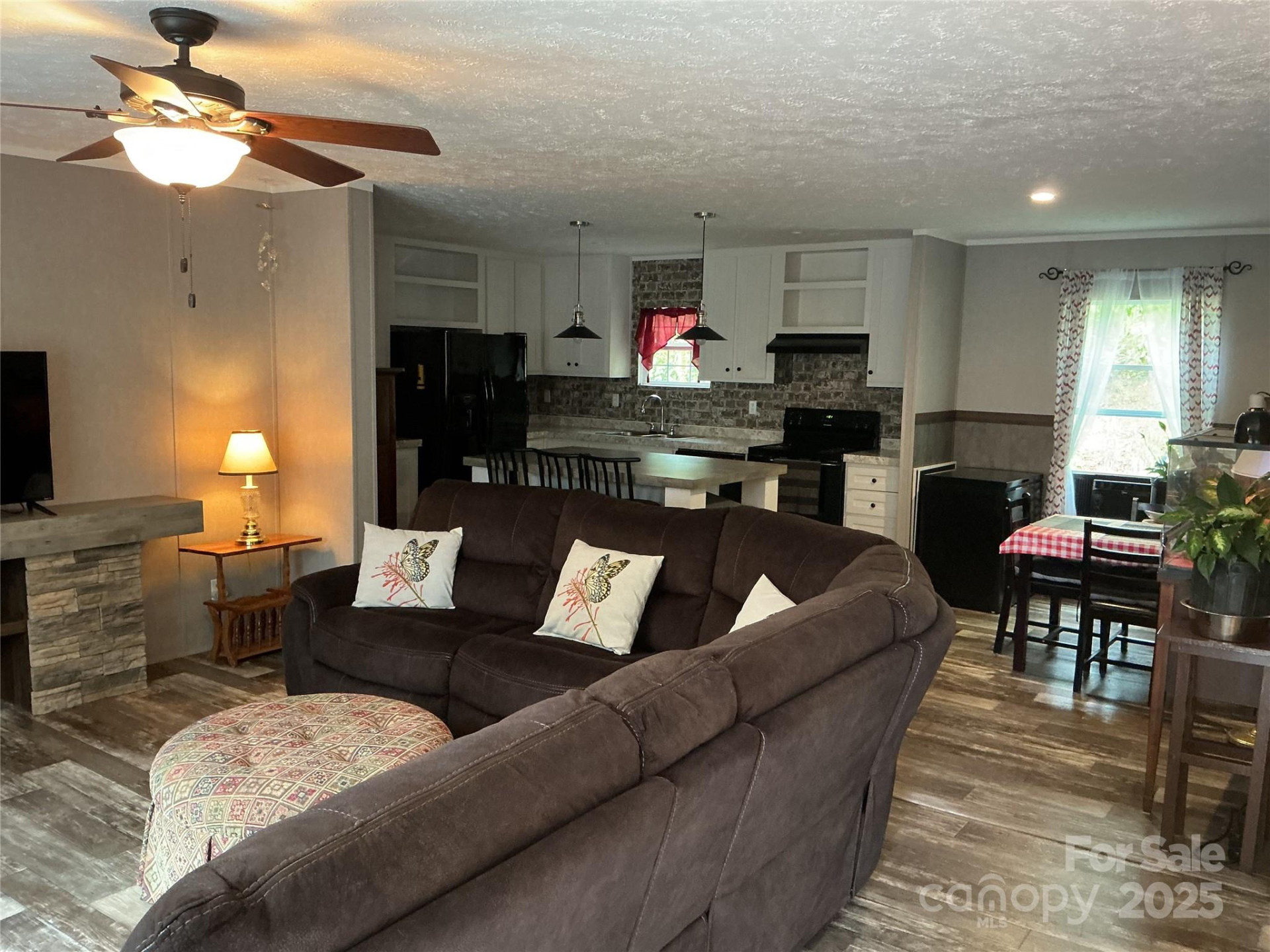 30 and 32 Skyland Circle - Photo 18