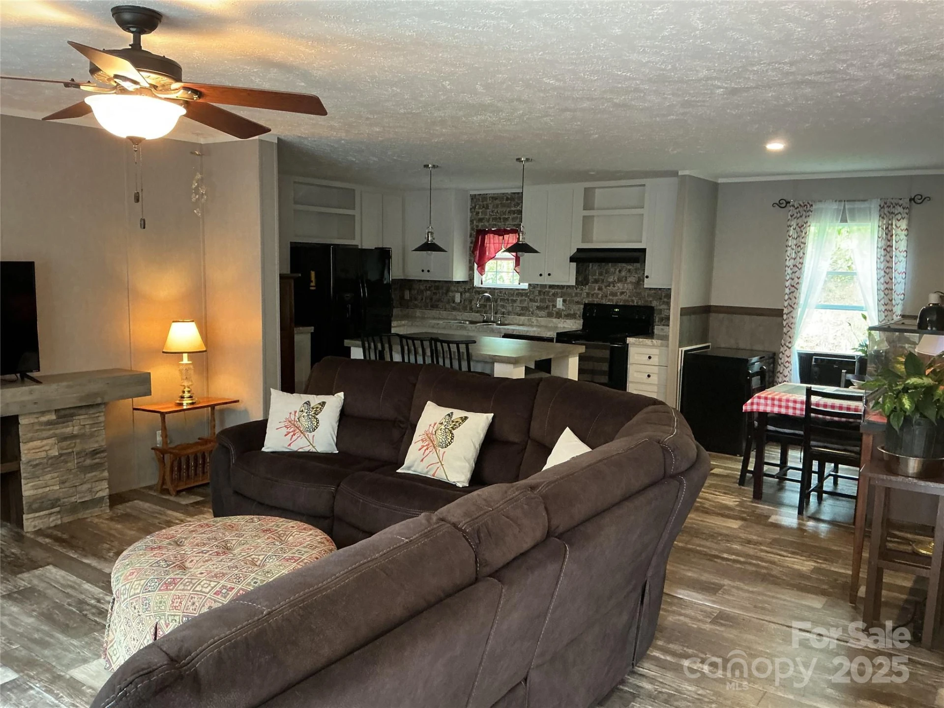 30 and 32 Skyland Circle - Photo 18