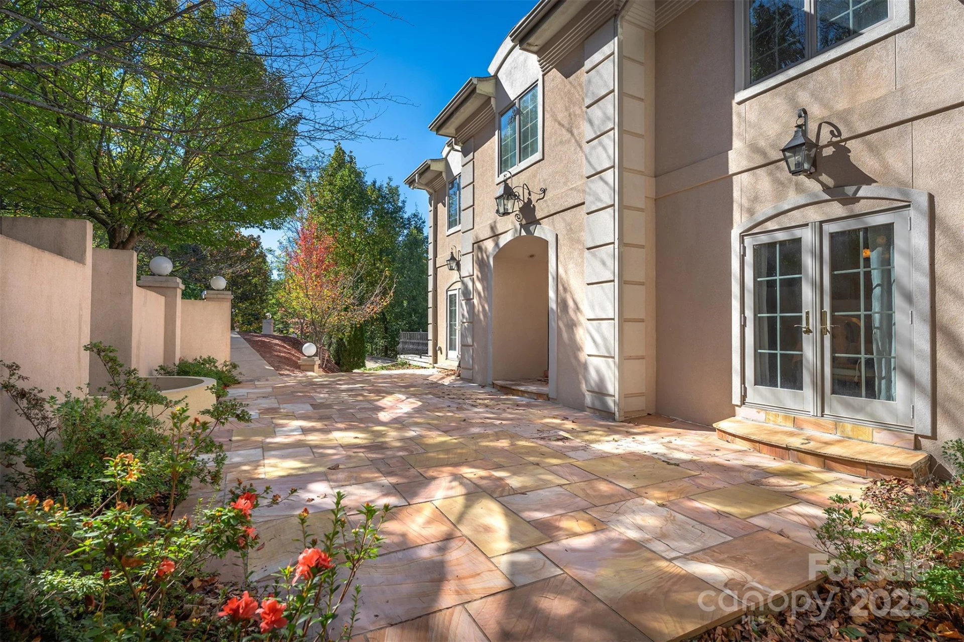 345 Hawks Nest Trail - Photo 25