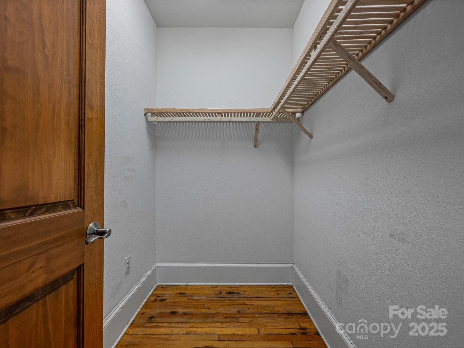 84 Walnut Street #303 - Photo 16