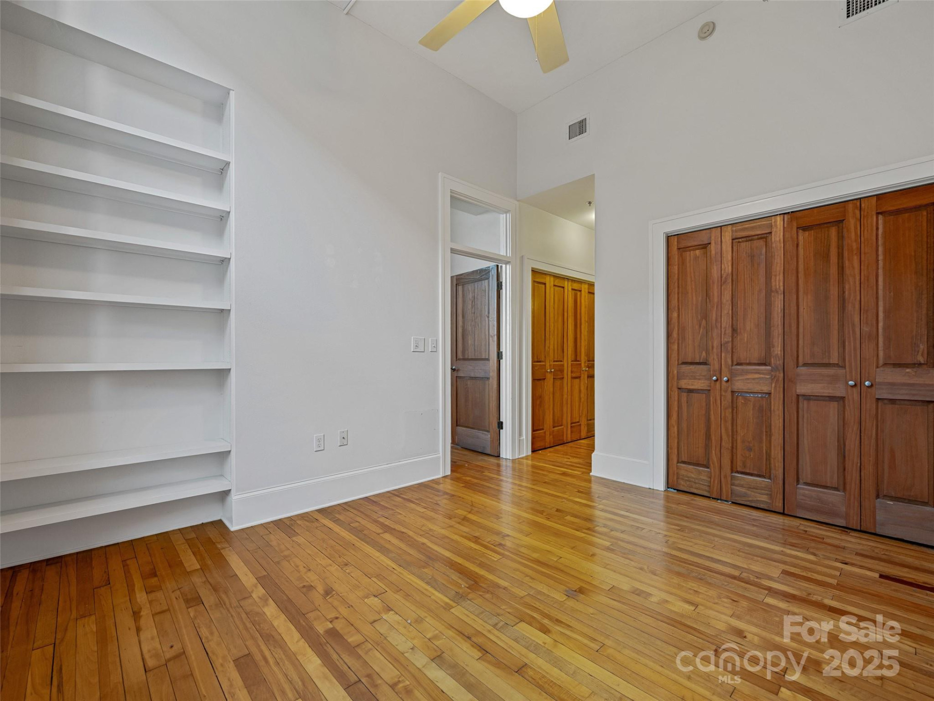 84 Walnut Street #303 - Photo 18