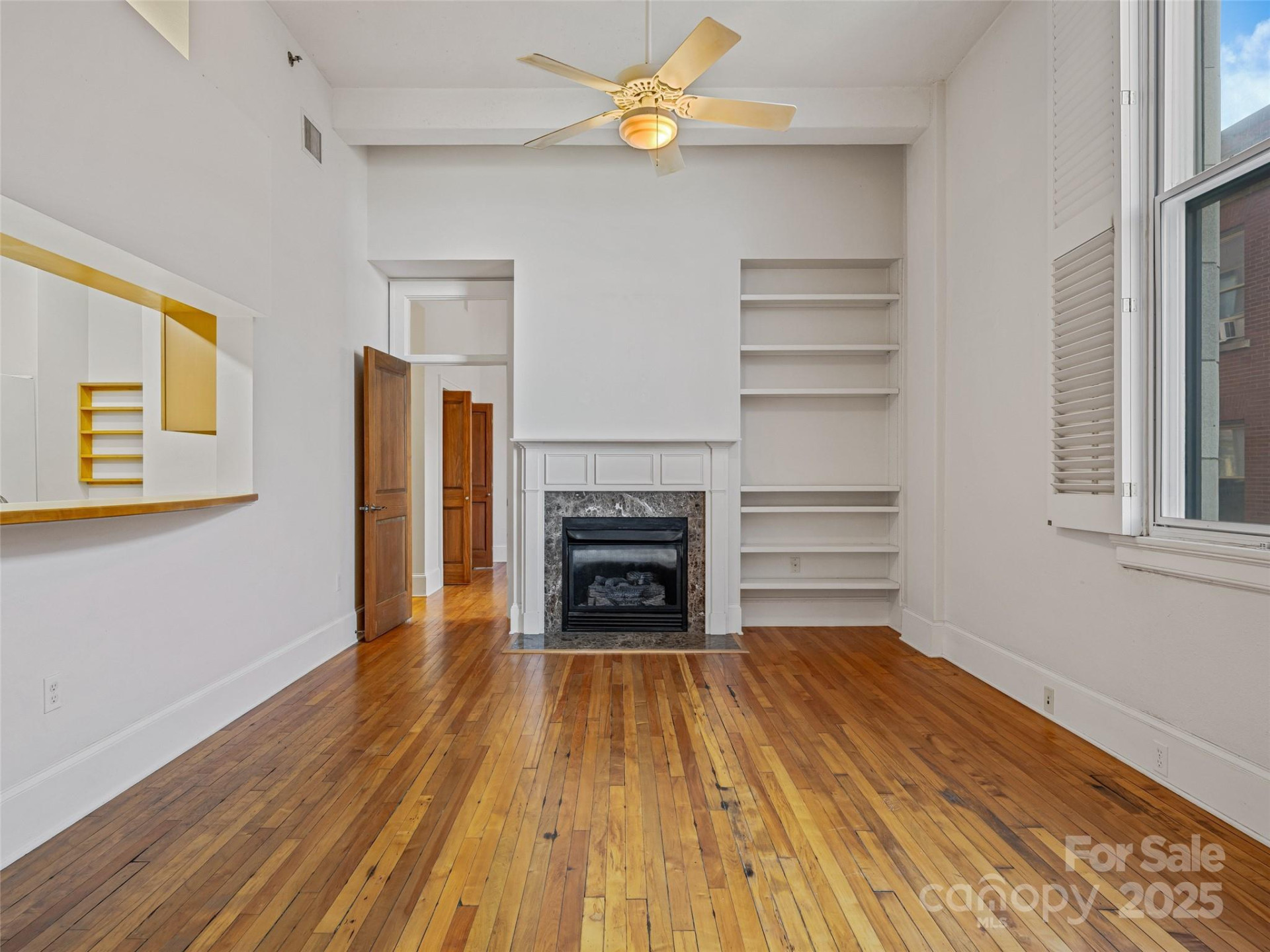 84 Walnut Street #303 - Photo 5
