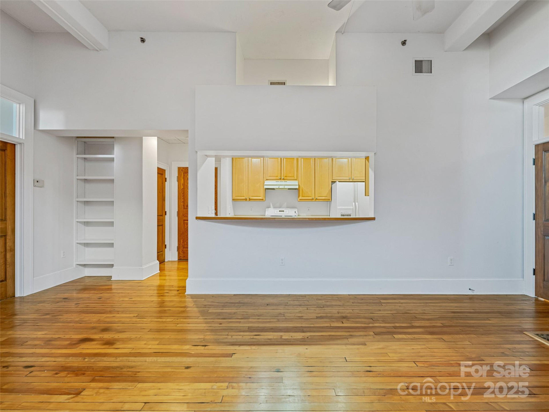 84 Walnut Street #303 - Photo 8