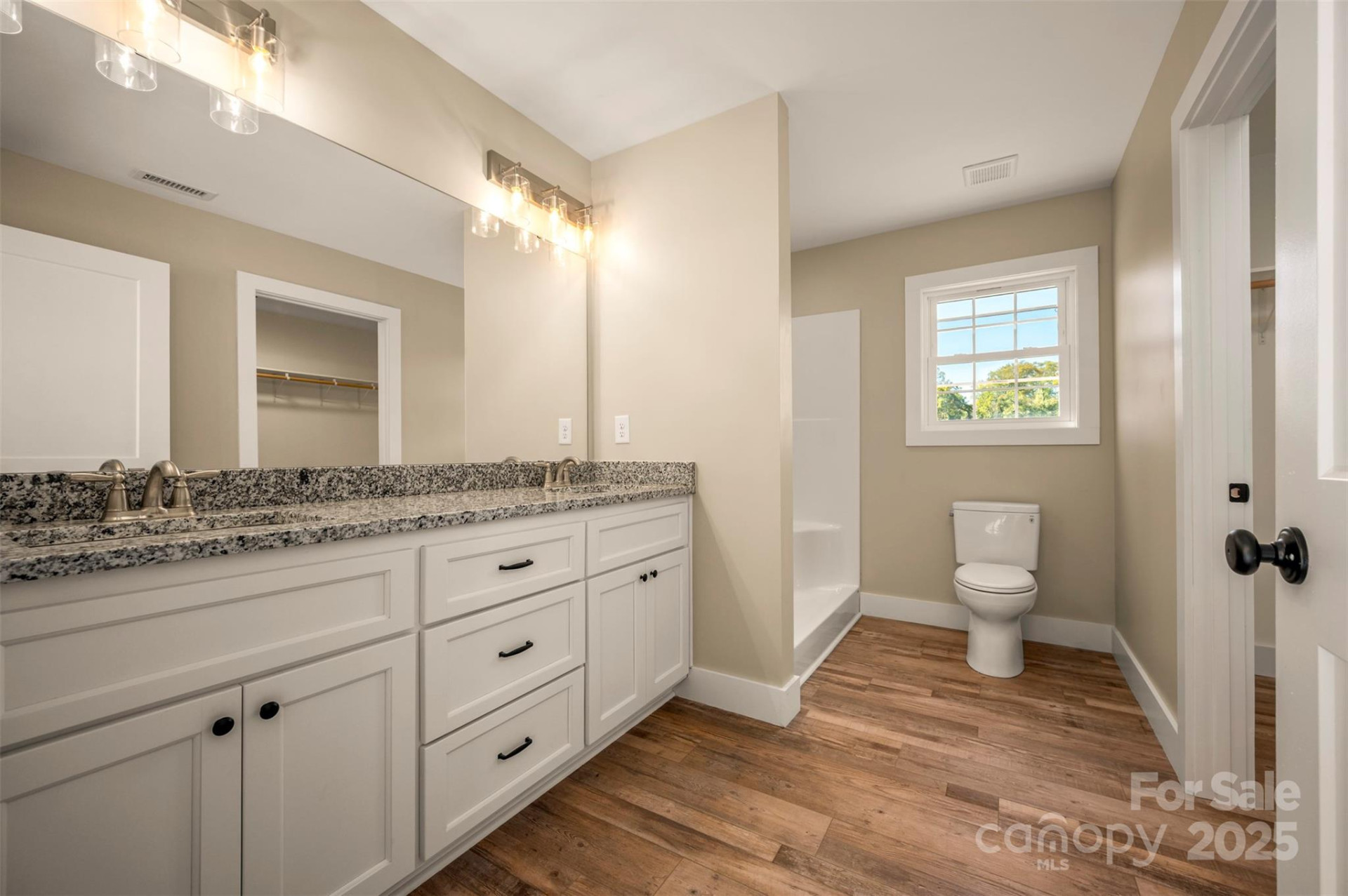 180 Central Park Circle - Photo 19