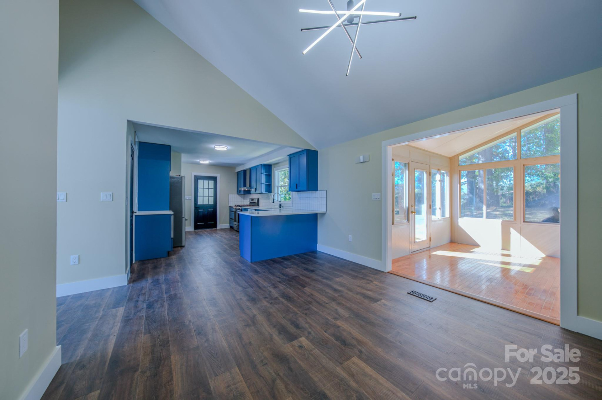 59 Knollview Drive - Photo 6