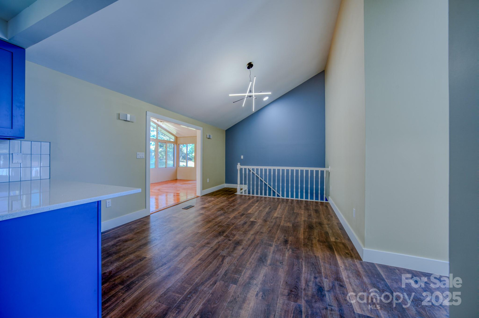 59 Knollview Drive - Photo 10