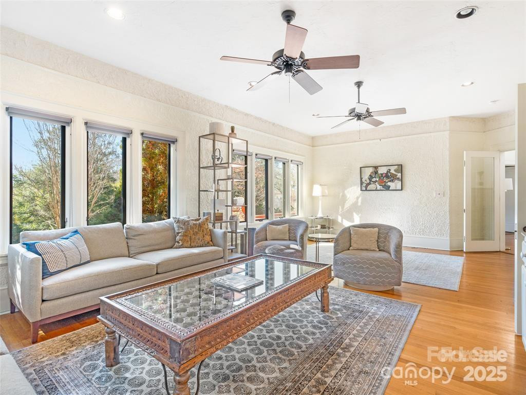 26 Sheridan Road - Photo 13