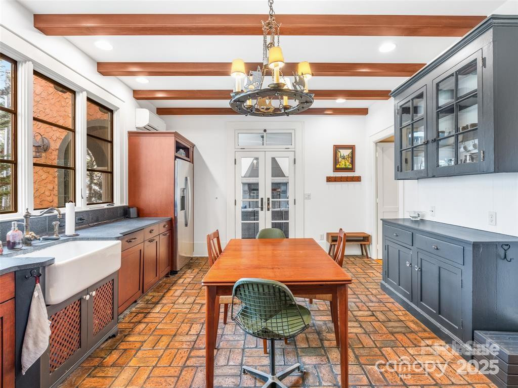 26 Sheridan Road - Photo 21