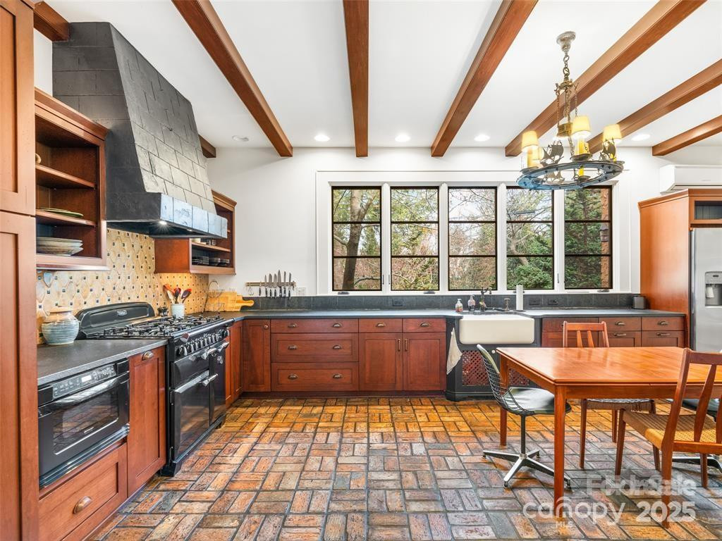 26 Sheridan Road - Photo 23