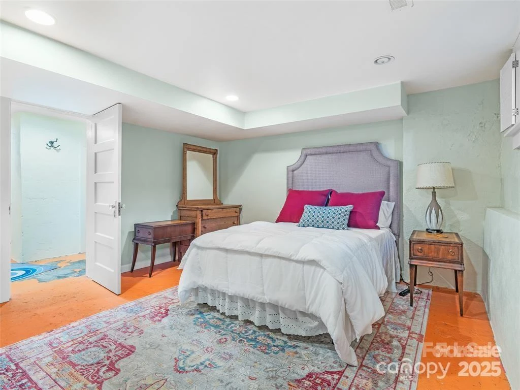 26 Sheridan Road - Photo 40