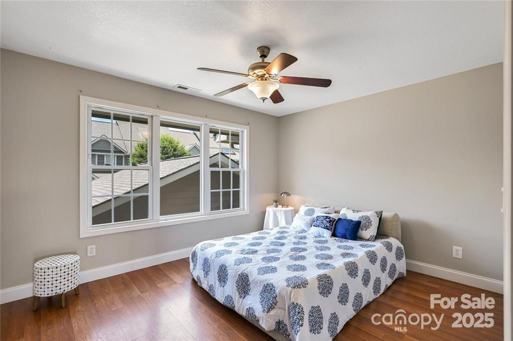 29 Rotunda Circle - Photo 16