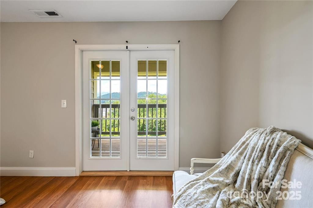 29 Rotunda Circle - Photo 18