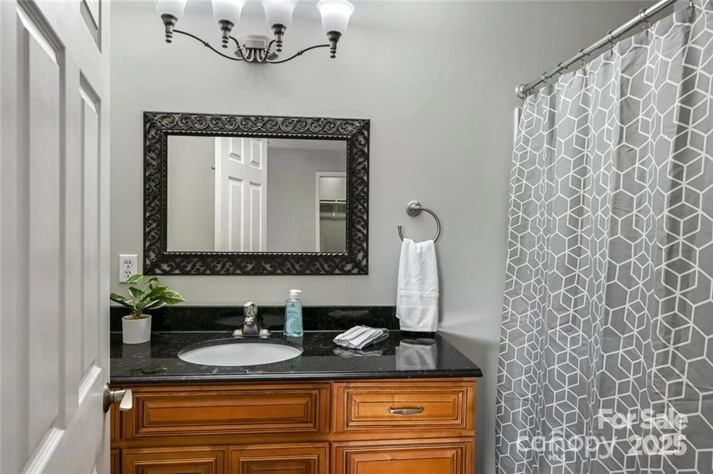 29 Rotunda Circle - Photo 20