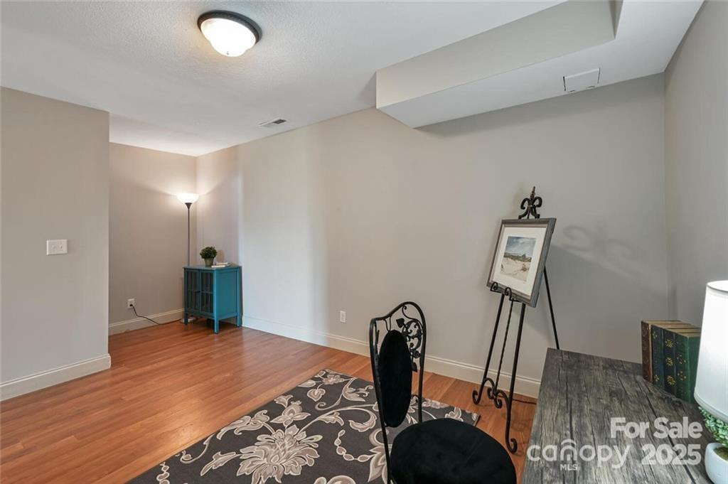 29 Rotunda Circle - Photo 28