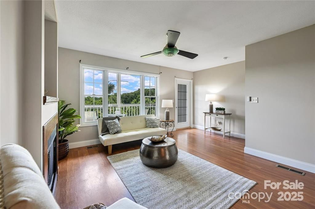 29 Rotunda Circle - Photo 10