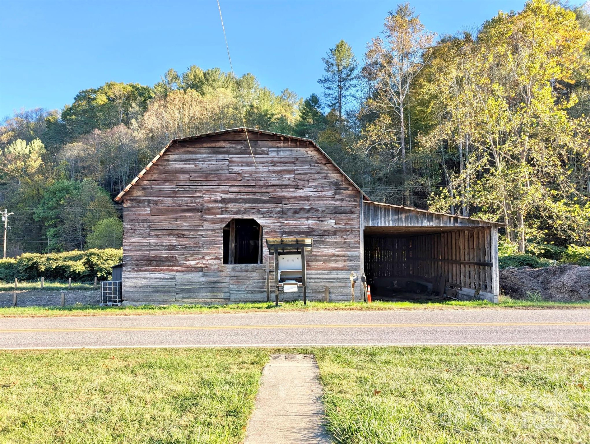 718 Bald Mountain Road - Photo 3