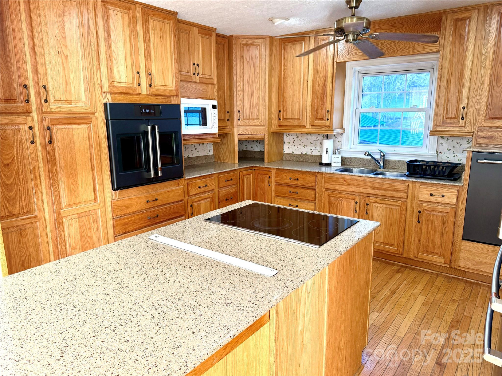 718 Bald Mountain Road - Photo 4