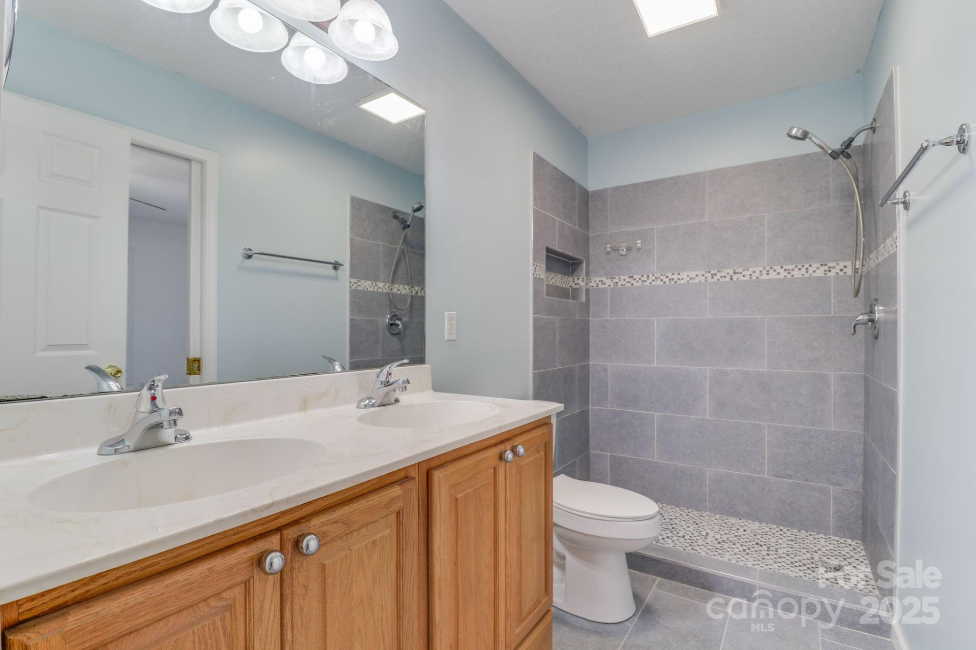 16 Aberdeen Drive - Photo 4