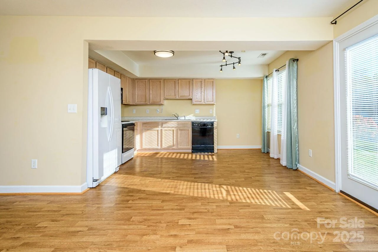 606 Olde Covington Way - Photo 16