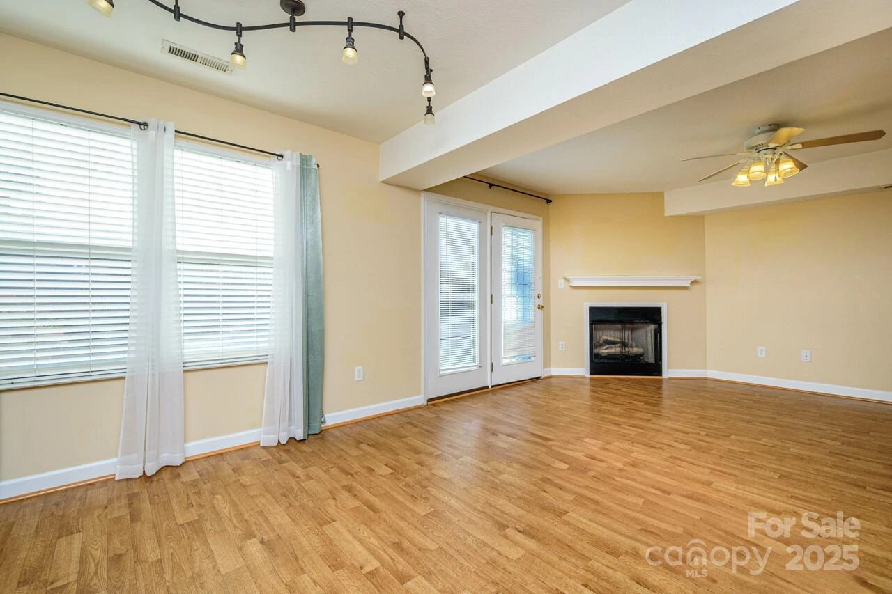 606 Olde Covington Way - Photo 20
