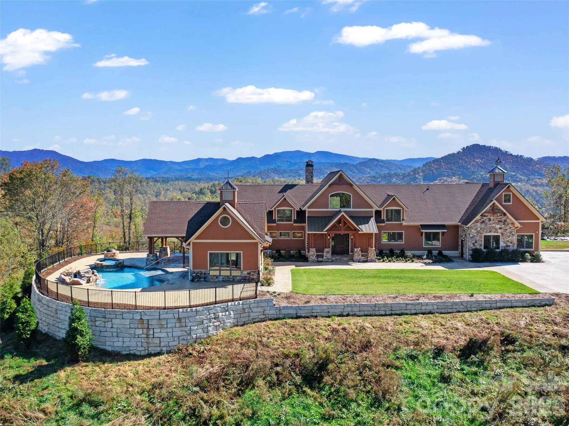 946 Ridge Road