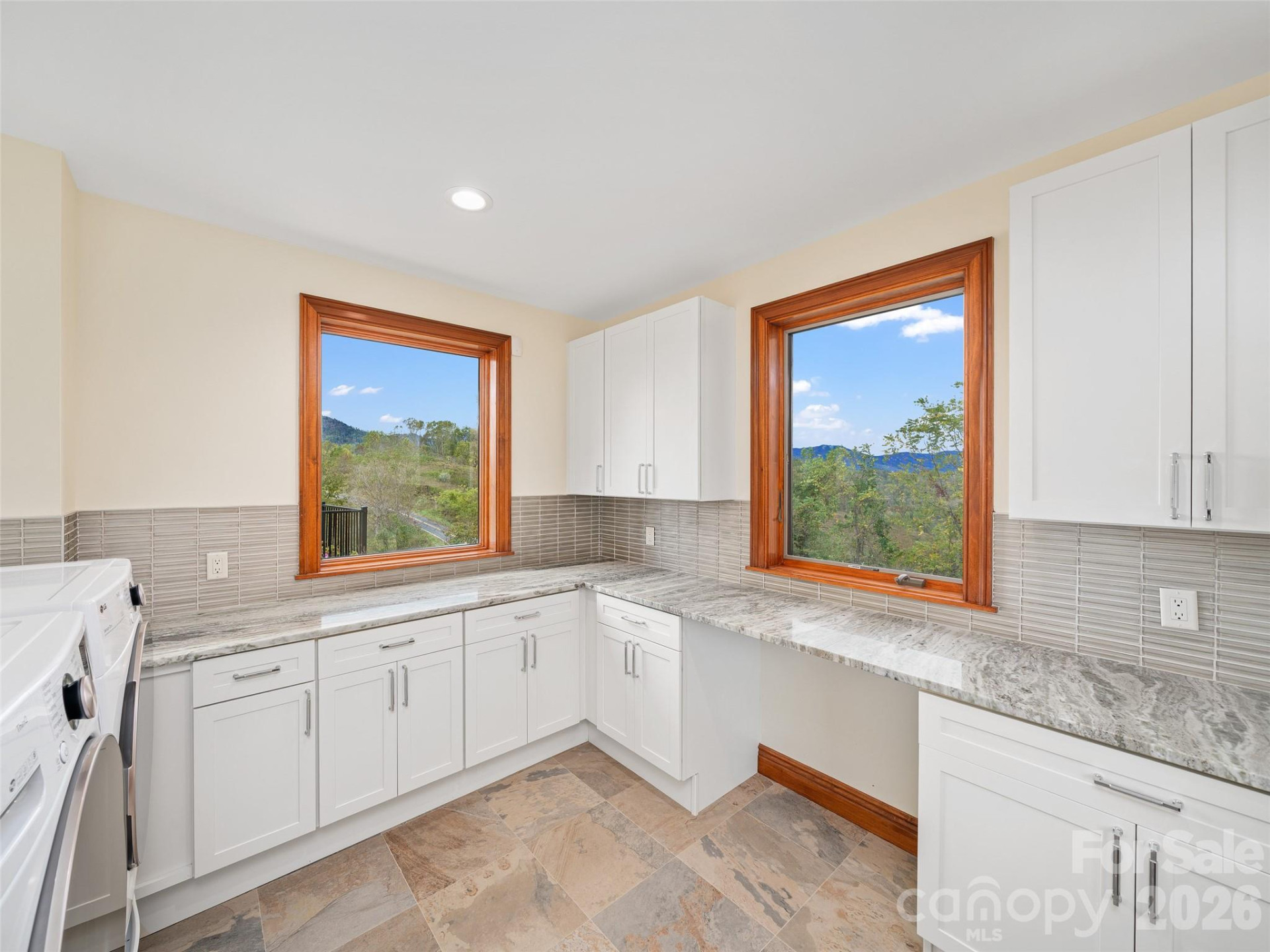 946 Ridge Road - Photo 24