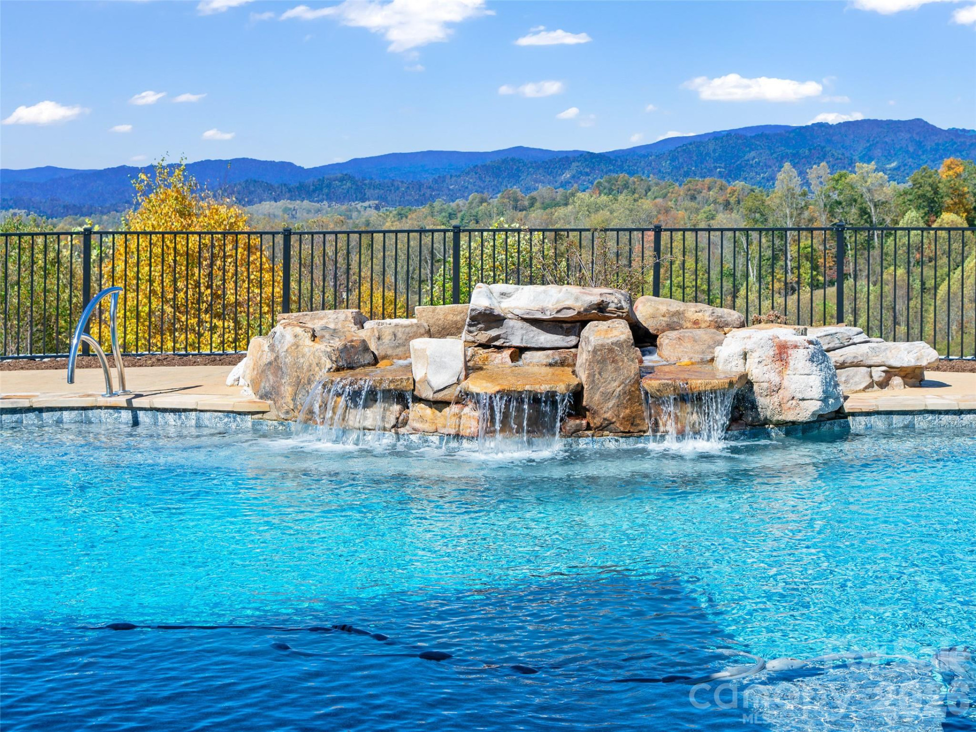 946 Ridge Road - Photo 4