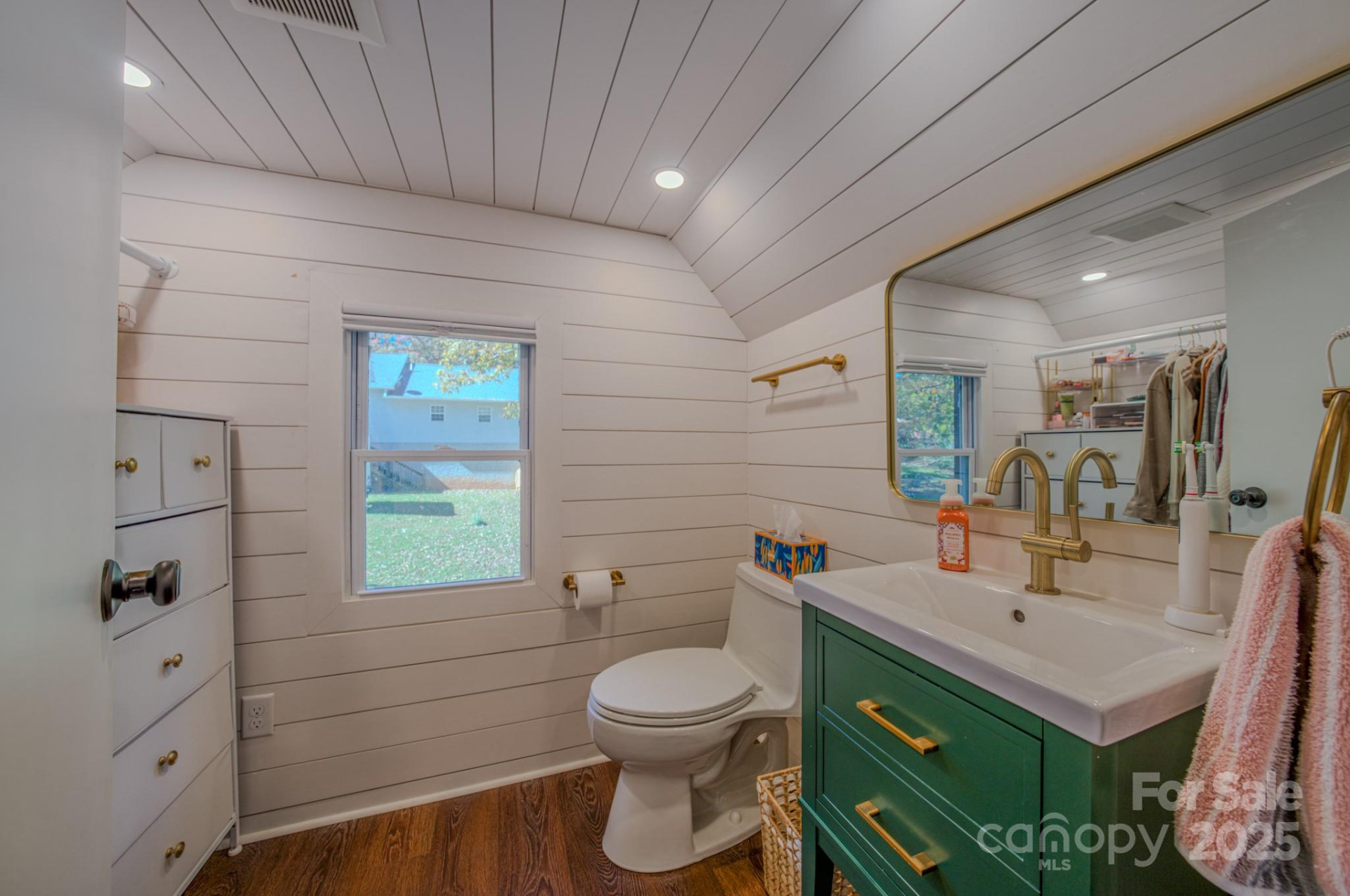 597 Tomahawk Avenue - Photo 40