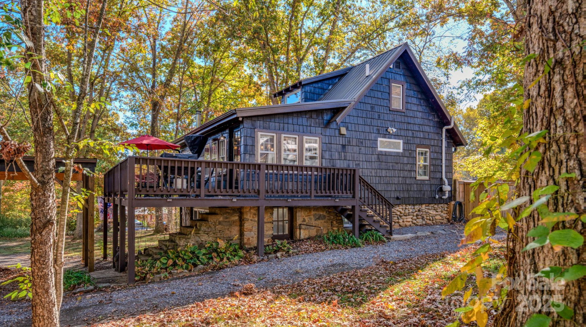 597 Tomahawk Avenue - Photo 7