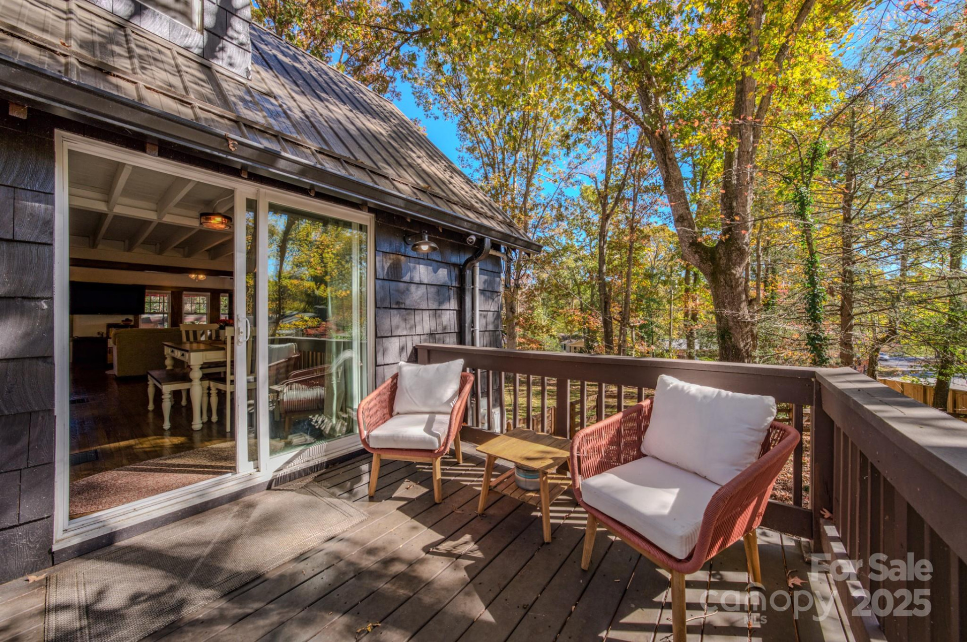 597 Tomahawk Avenue - Photo 9