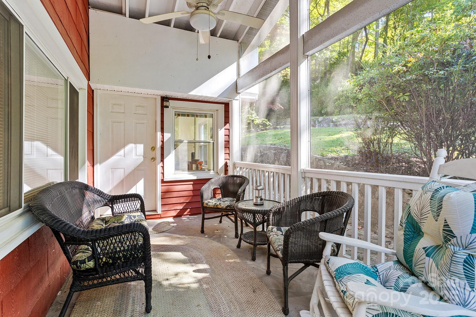 380 Main Street - Photo 15